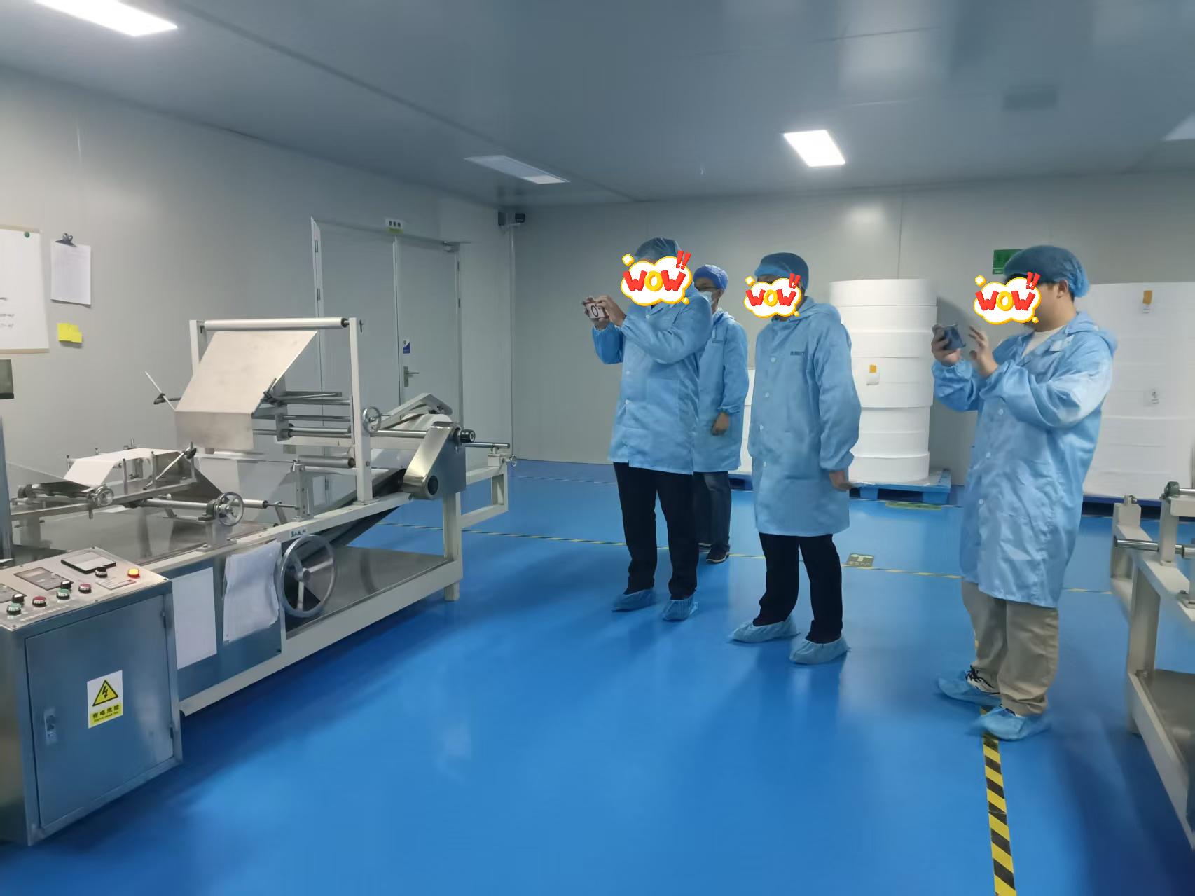 Europako Animalia Handien Osasunerako Produktuen Banatzailearen Erosketa Zuzendariak Gure Enpresa bisitatzen du ikuskatzeko eta negoziatzeko